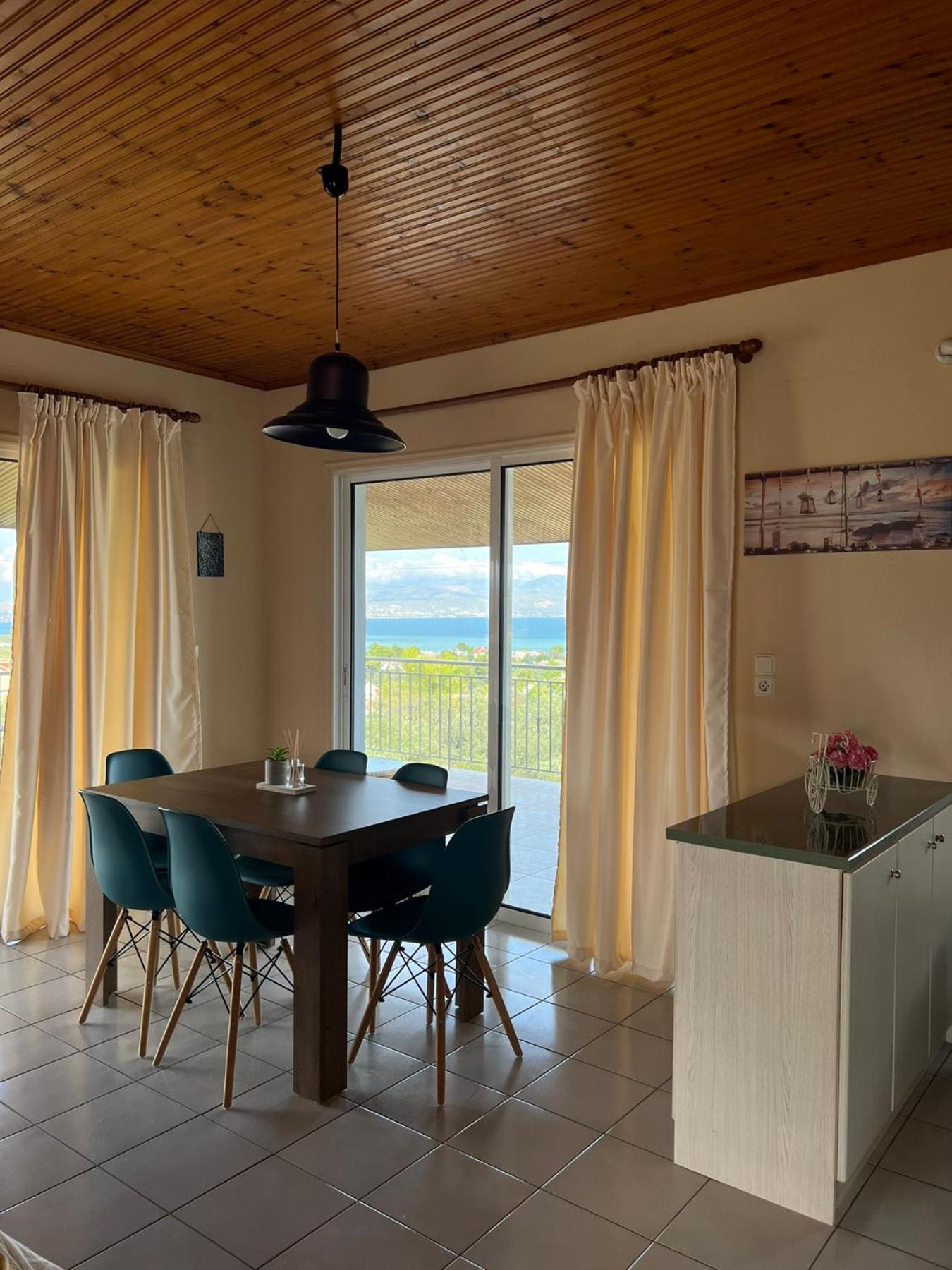 Villa Xenia'S Seaview House à Paralia Avlidhos Extérieur photo